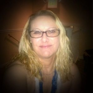 Meet your Posher, Carla